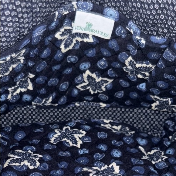 Vera Bradley Blue Quilted Bag 12" W x 12" H x 3.5" D Zipper Top Excellent Cond - Picture 8 of 8